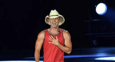 Where Did Kenny Chesney Grow Up